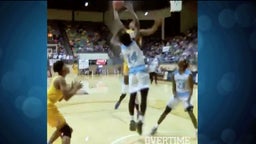 Top recruit throws down big-time dunk