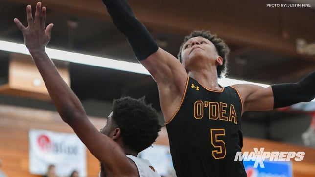 A new MaxPreps Top 25 Boys Basketball Rankings features four new faces as Bloom, Neumann-Goretti, Archbishop Stepinac and Dorman jump into the rankings for the first time this season.