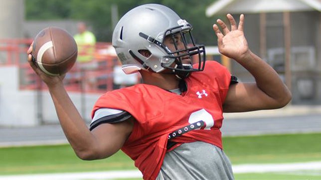 Junior highlights of Thompson's (AL) 3-star quarterback Taulia Tagovailoa, the younger brother of Tua Tagovailoa. He led Thompson to a 12-1 record in 2017 and they were the Alabama Class 7A state runner-ups.
