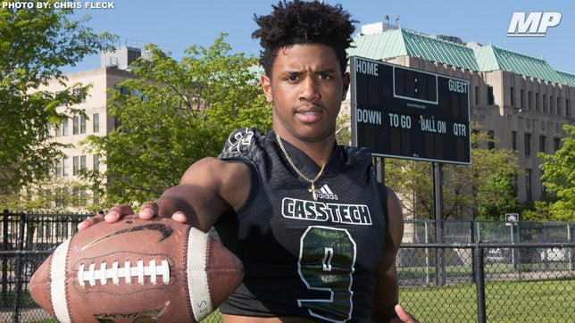 Senior highlights of Cass Tech's (MI) 5-star wide receiver Donovan Peoples-Jones, the No. 1 wideout in the 2017 class.