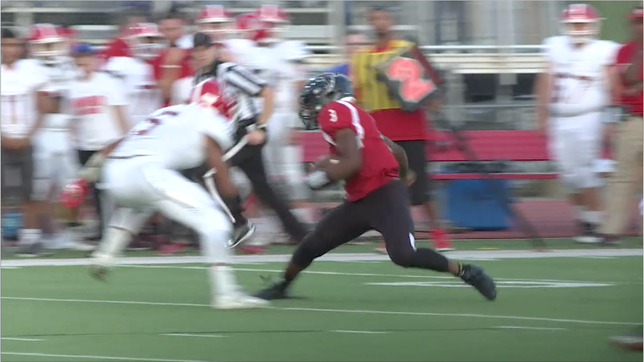 Junior QB Kvonte Baker of Heights (KS) shakes and  bakes his way around defenders and to the endzone. Courtesy of KWCH Eyewitness News (@KWCH12)