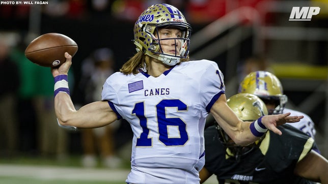 Cartersville's (GA) 5-star quarterback Trevor Lawrence surpassed Deshaun Watson's Georgia state record for most career passing yards with this 20-yard touchdown pass. 

Video courtesy of Rusty Mansell (@Mansell247).