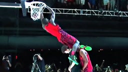 15 year old Ladarius Marshall soars over competition