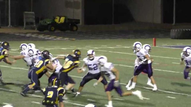 #2 Mario Armendarez scrambles and complete pass to #85 Jace Ludwig