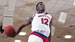 Zion Williamson performs electrifying between-the-legs dunk