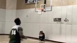 Zion Williamson Does it Again