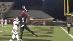 No. 1 Alabama recruit reels in sick one-handed snag