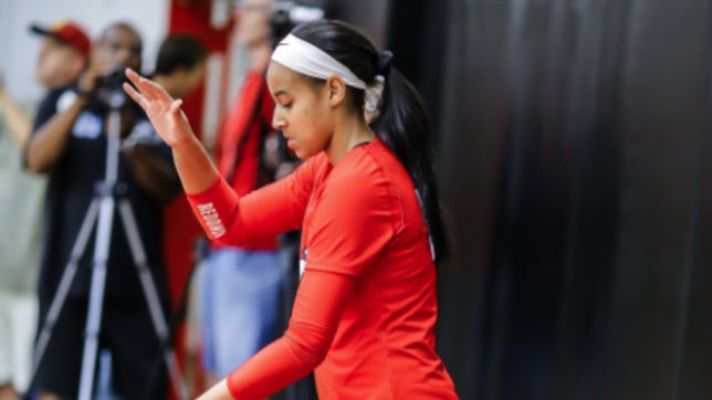 Myckena Guerrero takes a look at this week's Xcellent 25 Girls Volleyball Rankings Presented By The Army National Guard- October 10th