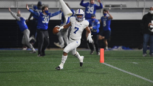 Highlights of St. Xavier's (OH) 44-3 win over Pickerington Central (OH) in the Ohio Division 1 state championship. It was the Bombers first state title since 2016 and fourth in school history.