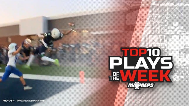 From defensive touchdowns, to crazy runs, to an incredible one-handed catch...these are the Top 10 Plays of the Week.
