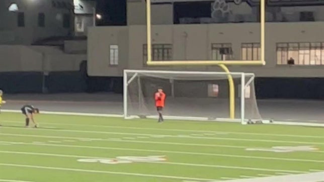 After a tie during regulation & golden goal, Chaffey defeats Etiwanda in PK’s & advances to the sweet 16 round.
Second Pk shot by 
#17 -David G.