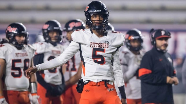 Junior season highlights of Pittsburg's (CA) 5-star quarterback Jaden Rashada. He threw for 2,220 yards and had 27 touchdowns to go with nearly 200 yards rushing and one score.