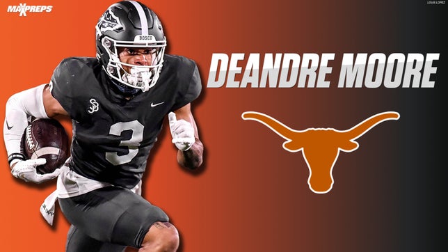 St John Bosco's (Bellflower, CA) 2023 4-star WR DeAndre Moore makes it official with the Texas Longhorns.