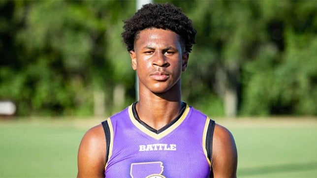 Highlights of No.1 ranked QB in Louisiana of the 2027 class, Elijah Haven of Dunham high school (Baton Rouge, LA).