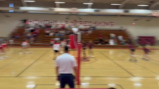 Tarin Anderson #10 sets her twin sister, Trinity #7, in the middle for a killâ€¦ TnT