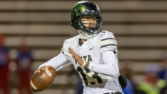 Senior season highlights of Mountain Vista's (Highland Ranch, CO) 3-star quarterback Austyn Modrzewski. He finished his career as Colorado's all-time passing leader with 11,911 yards.