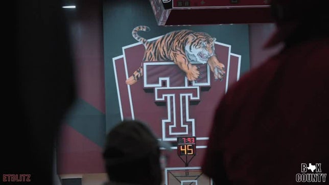15 Annual Holiday Hoop Basketball Tournament Championship Game - Tenaha, Texas