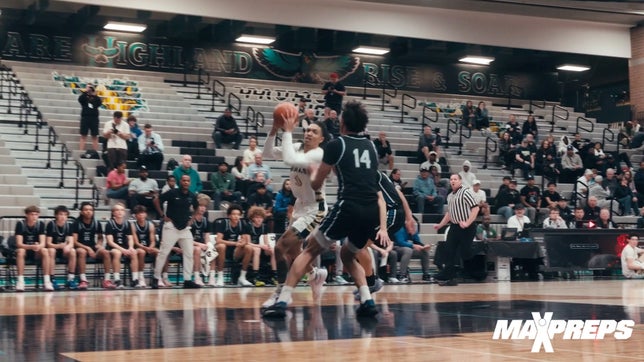 Highlights of St. John Bosco (Bellflower, CA) 58-42 win over the O'Connor Eagles (Phoenix, AZ) at the 2024 Hoophall West.
