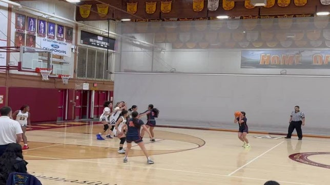 C/O 2025 Caylie V. gets hot from outside hits 7 (3â€™s) along with 6 assist and 6 steals.