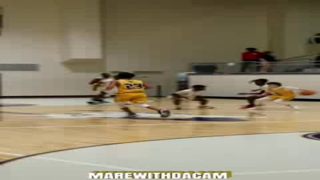 Tahj" a dunk against Smite Academy
