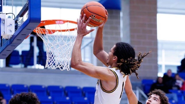 Highlights of No. 4 Brennan's (San Antonio, TX) 87-49 win over East Central (San Antonio, TX) in the third round of the UIL Texas 6A Division 1 playoffs.