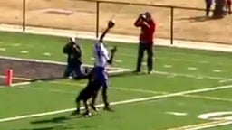 8-man's sick one-handed leaping interception