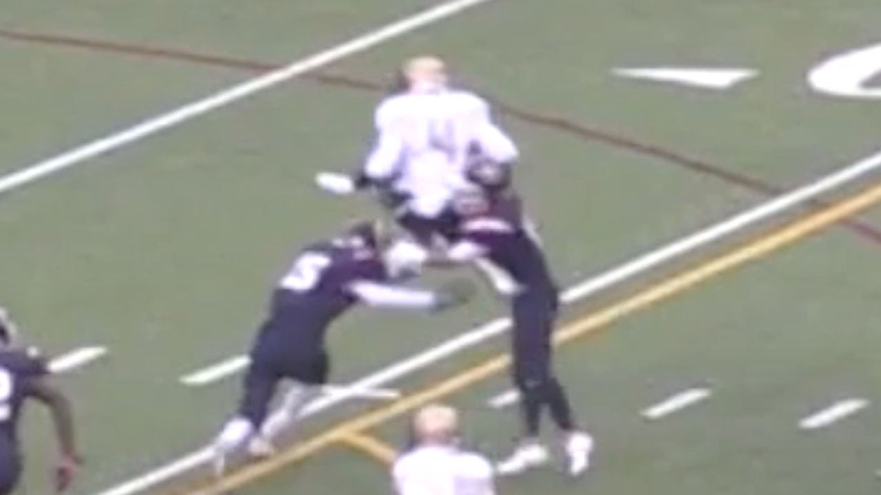 4-star hurdles two defenders