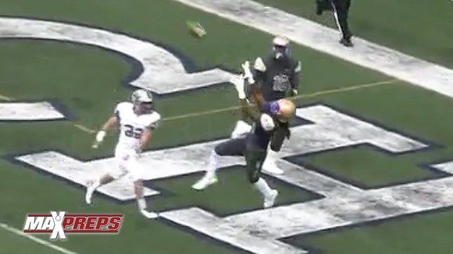 Randy Baker to C.J. Wilson for a hard fought fake FG trick play. #MPTopPlay