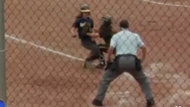 Holt (MI) softball wins district with a game ending triple play.

Video by:  WLNS television