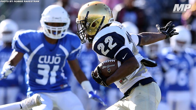 Dallas Jesuit's (TX) E.J. Smith had a big season opener against No. 7 DeSoto (TX) scoring four touchdowns and almost leading them to an upset win against the Eagles.