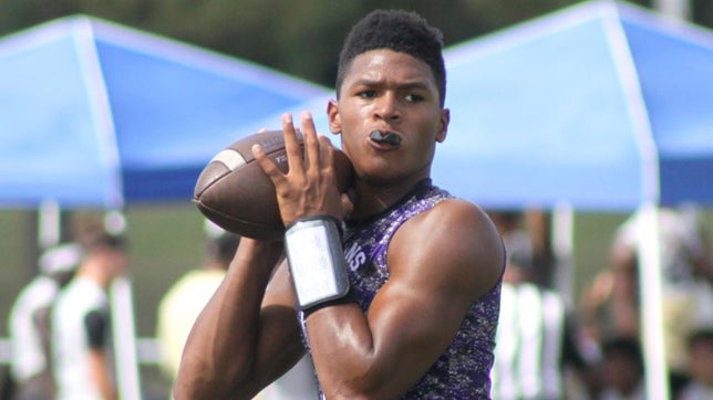 Port Neches-Groves (TX) 4-star quarterback Roschon Johnson accounted for 10 touchdowns in their 72-69 win against Crosby in the opening round of the UIL Texas 5A-D2 playoffs.