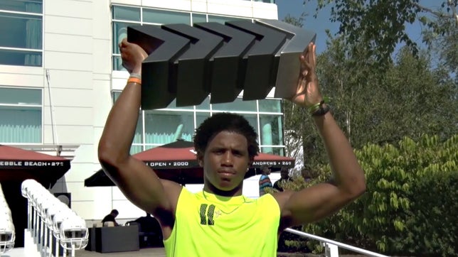 Donovan Peoples-Jones (Cass Tech, MI) wins the Nike Football Rating Championship with an overall score of 149.49 Points.