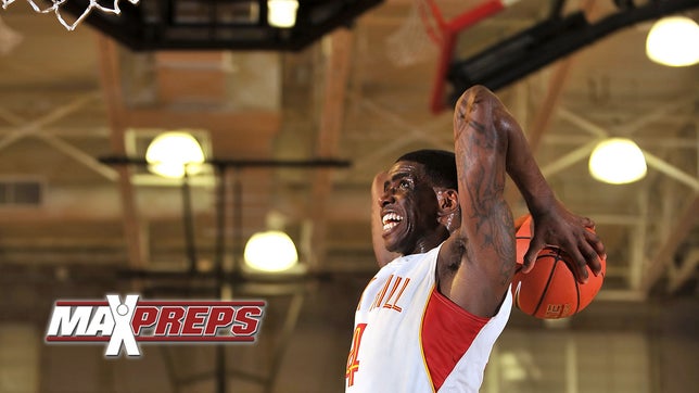 Oak Hill Academy's Dwayne Bacon takes home the Powerade Jam Fest championship.