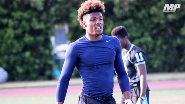 Highlights of Dorsey's (CA) 5-star defensive end Kayvon Thibodeaux.