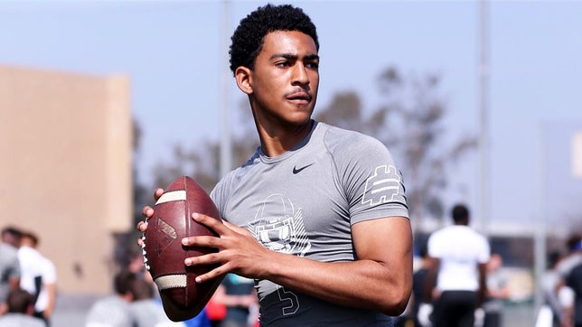 Sophomore highlights of Cathedral's (CA) Bryce Young, the No. 1 rated dual threat quarterback from the Class of 2020.