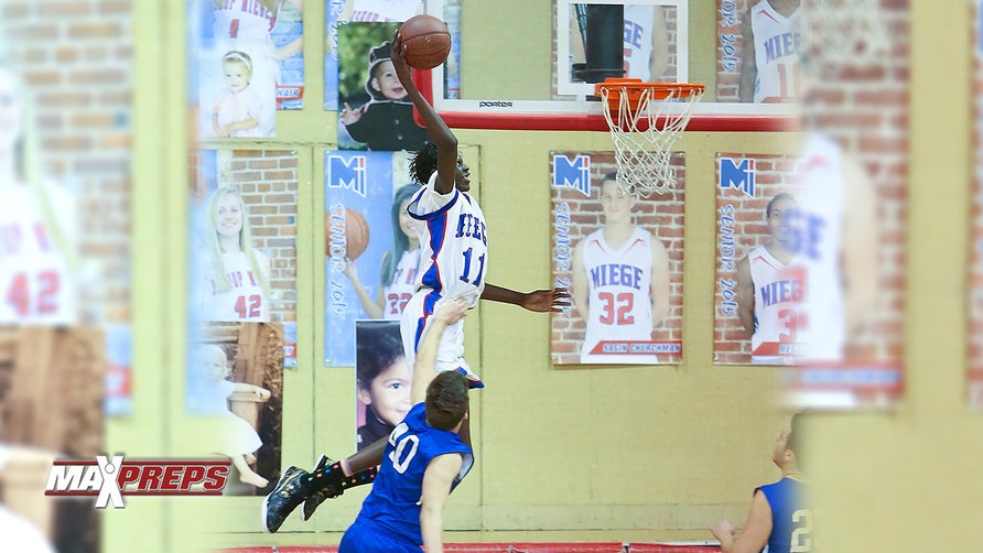 Bol Bol of Bishop Miege (KS) VS Gardner-Edgerton
