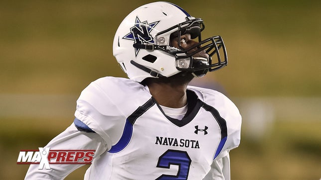 Tren'Davian Dickson with incredible catch in Texas state championship.