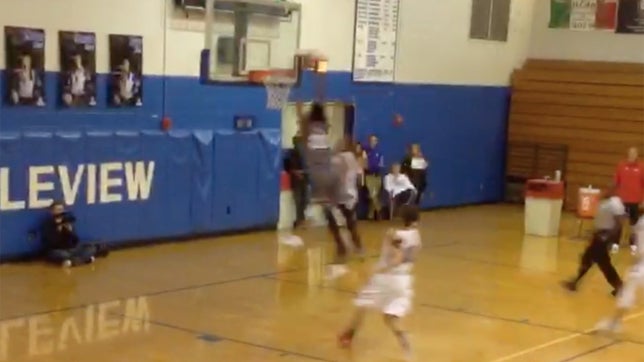 5-star Silvio De Sousa of IMG Academy (FL) slams home a monster slam - And 1.