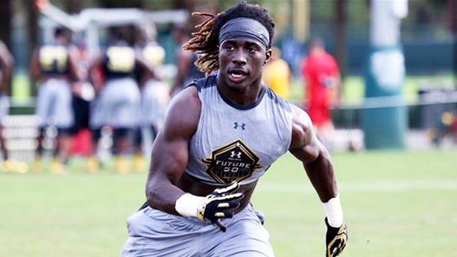 Highlights of IMG Academy's (FL) five-star linebacker Dylan Moses. The highlights are from when he played at University Lab (LA) during his junior season.