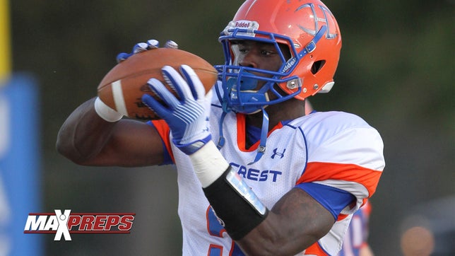 http://www.maxpreps.com/athlete/dorial-green-beckham/YVPhSfTuEeKZ5AAmVebBJg/default.htm

Highlights of Dorial Green-Beckham when he was a five-star WR at Hillcrest (MO). The 6'6" 235-pound wide receiver is drawing a lot of comparisons to the Detroit Lions' Calvin Johnson.