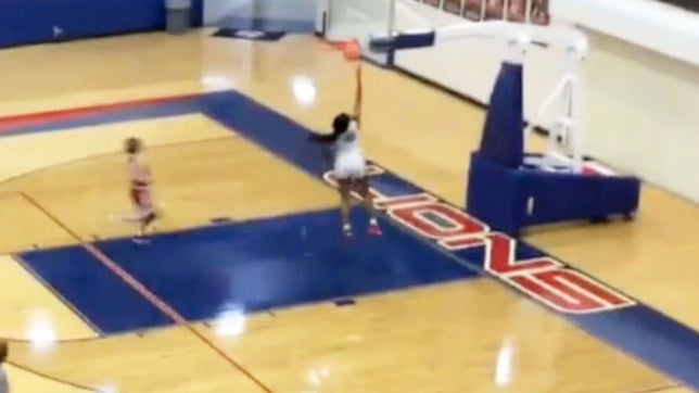Junior highlights of Moore's (OK) Aaliyah Moore.