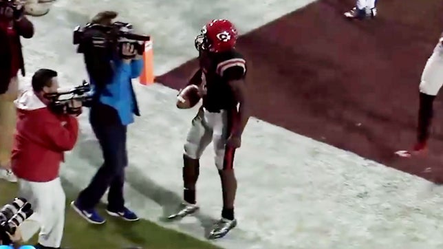 Highlights of Florida State's Cam Akers during his senior season at Clinton (MS).