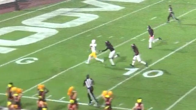 Senior season highlights of Oak Grove's (Hattiesburg, MS) 3-star cornerback P.J. Woodland. He was a two-way standout for the 7A state champs finishing with over 1,400 yards receiving and 13 touchdowns to go with 50 tackles and five interceptions on defense.