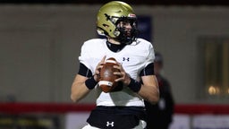 HIGHLIGHTS: Sophomore QB Stone Saunders throws 5 TDs, leads Bishop McDevitt to 4A state title