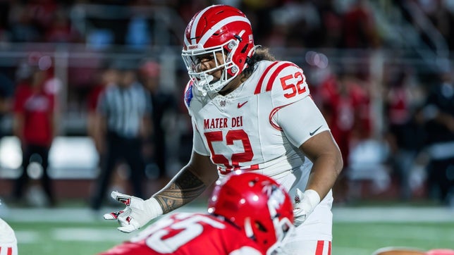 Junior season highlights of Mater Dei's (Santa Ana, CA) 4-star defensive lineman Tomuhini Topui through his first four games.
