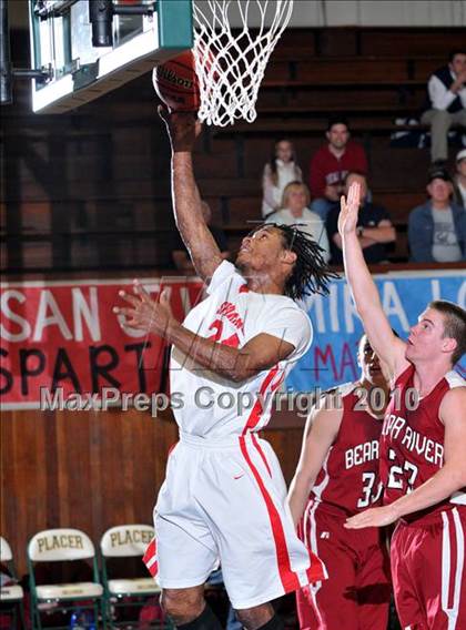 Thumbnail 3 in San Juan vs. Bear River (Kendall Arnett Tournament) photogallery.