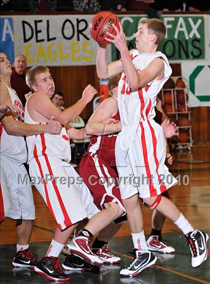 Thumbnail 2 in San Juan vs. Bear River (Kendall Arnett Tournament) photogallery.
