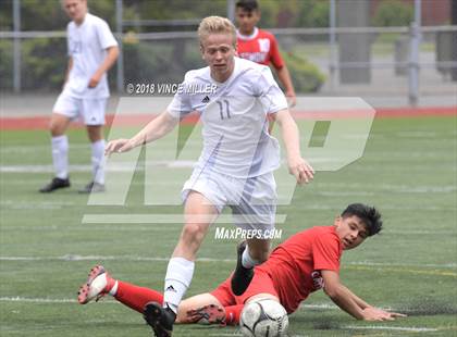 Thumbnail 2 in Eastmont vs. Sumner (WIAA 4A 3rd Place)  photogallery.