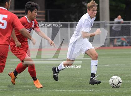 Thumbnail 3 in Eastmont vs. Sumner (WIAA 4A 3rd Place)  photogallery.