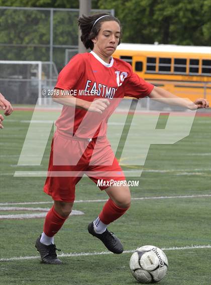 Thumbnail 2 in Eastmont vs. Sumner (WIAA 4A 3rd Place)  photogallery.